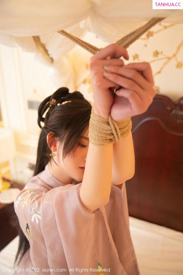 就是阿朱啊  [XiuRen]高清写真图 2022.04.29 No.4945 就是阿朱啊第19张图片